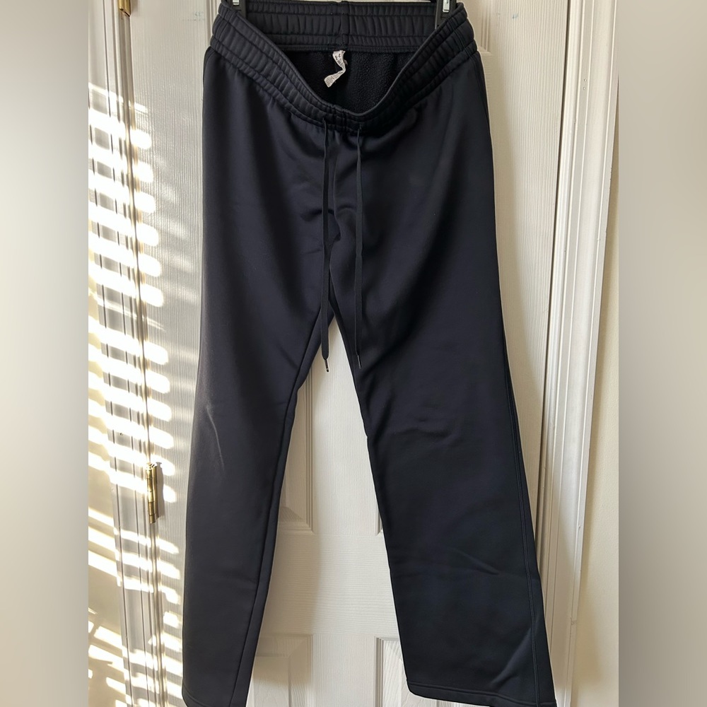 Under Armour Storm Cold Gear Loose Sweatpants Women’s Size Small